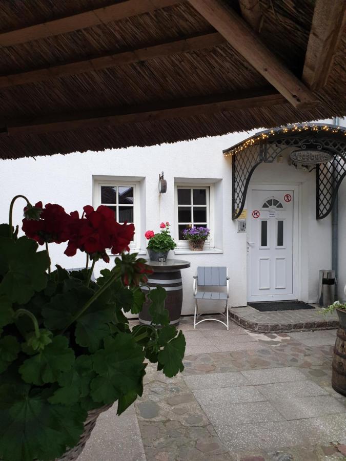 Gasthaus Vienkiemis Kretinga Exterior foto